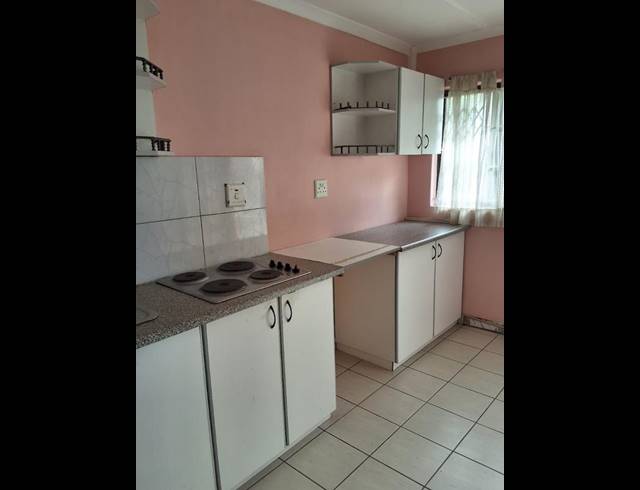 2 BEDROOM PROPERTY TO RENT IN ESCOMBE